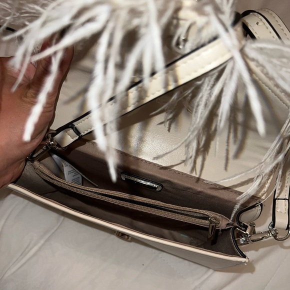 Purse - Picture 3 of 5